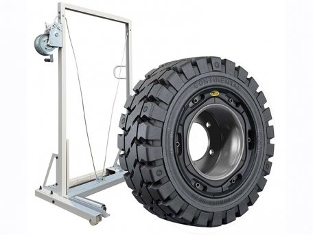 Heavy duty tire lifter with 120 kg capacity